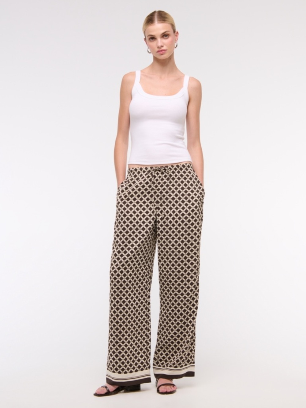 A&F Drapey Wide Leg Pull-On Pant NWT